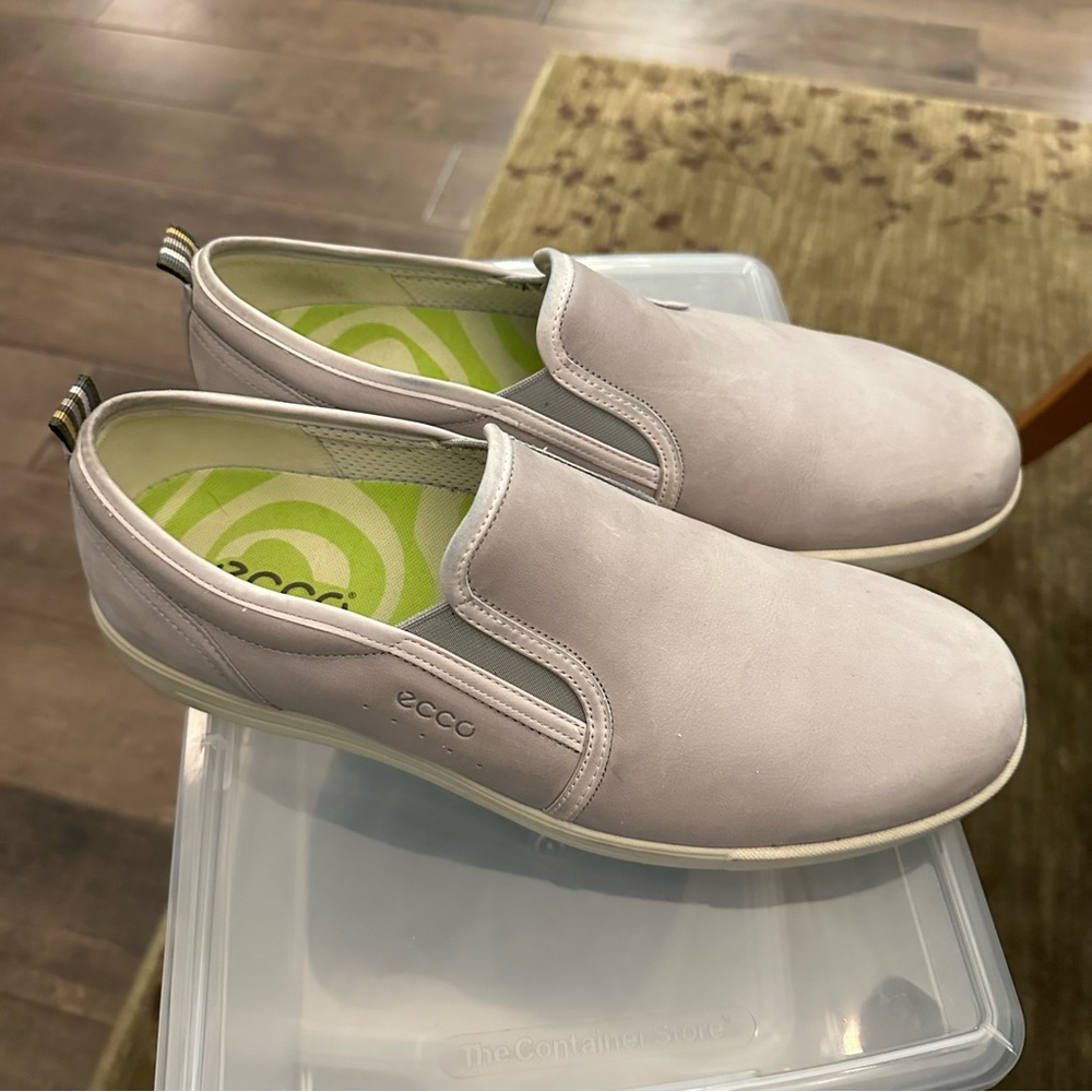 Ecco men's slip on shoes - size 10.5